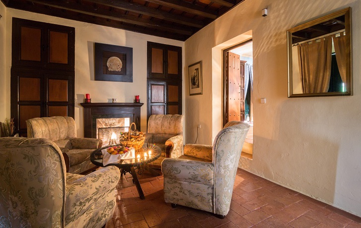 Imagen de la habitación del Hotel Rural Hacienda El Santiscal. Foto 8