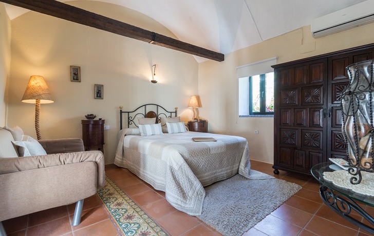 Imagen de la habitación del Hotel Rural Hacienda El Santiscal. Foto 9