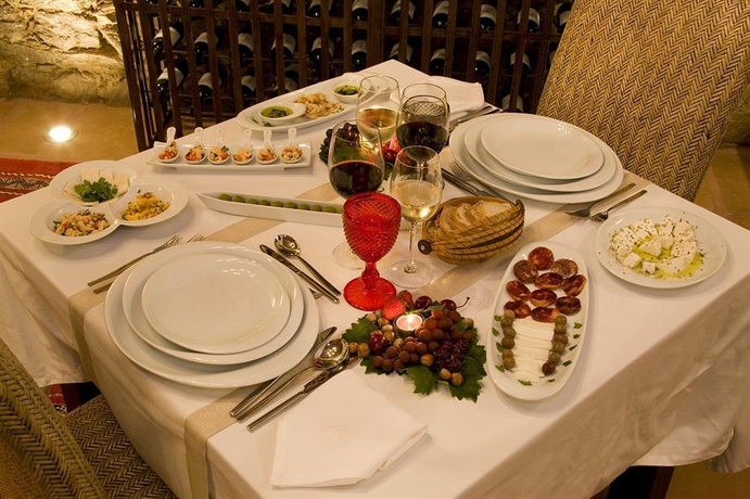 Imagen del bar/restaurante del Hotel Rural Herdade Do Sobroso Country House. Foto 2