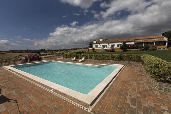 Imagen general del Hotel Rural Herdade Naveterra Lodge and Spa. Foto 20