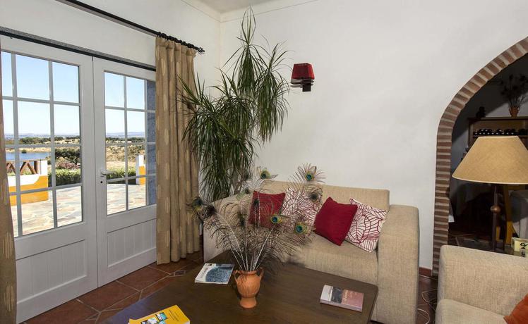 Imagen general del Hotel Rural Herdade Naveterra Lodge and Spa. Foto 13