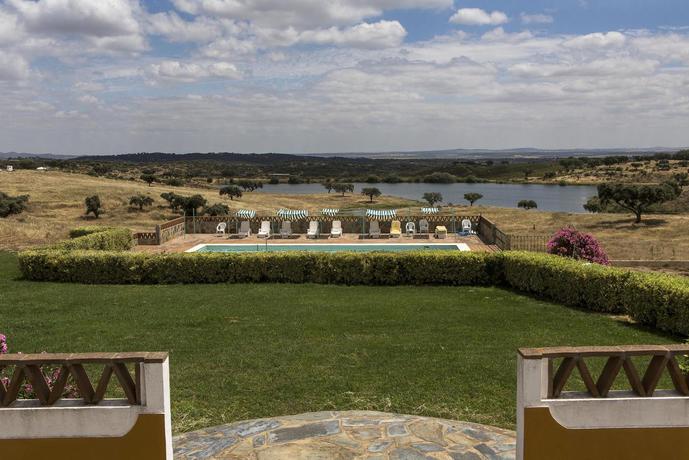 Imagen general del Hotel Rural Herdade Naveterra Lodge and Spa. Foto 17