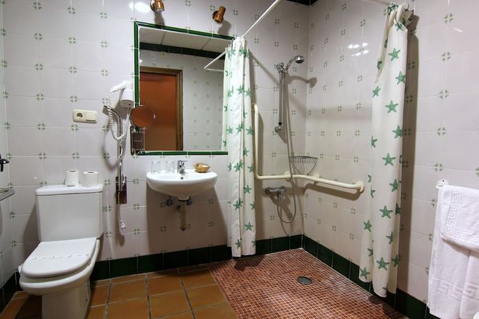 Imagen de la habitación del Hotel Rural Hojaranzos. Foto 8