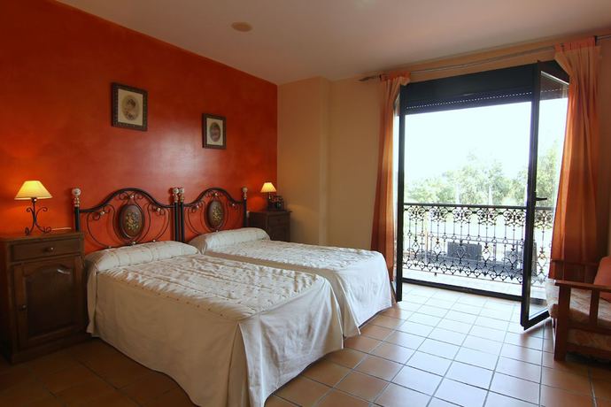 Imagen de la habitación del Hotel Rural Hojaranzos. Foto 14