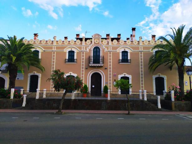 Imagen de los exteriores del Hotel Rural Hospedium Soterraña. Foto 18