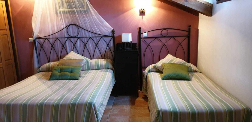 Imagen de la habitación del Hotel Rural Hosteria San Emeterio. Foto 18