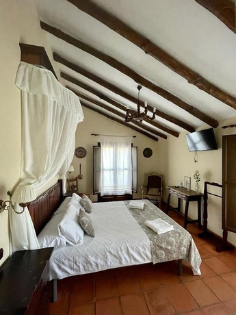 Imagen de la habitación del Hotel Rural Hotel La Mirada de Ronda. Foto 2