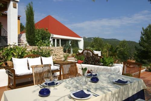 Imagen de los exteriores del Hotel Rural Hotel Rural Can Maries. Foto 12