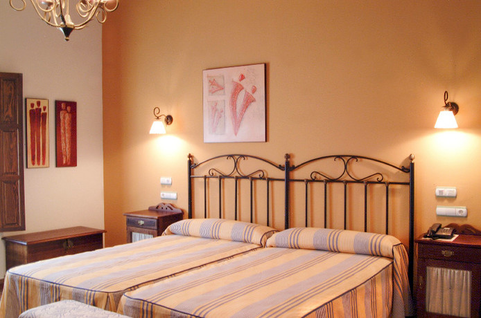 Imagen de la habitación del Hotel Rural Huerta De La Palomas. Foto 6