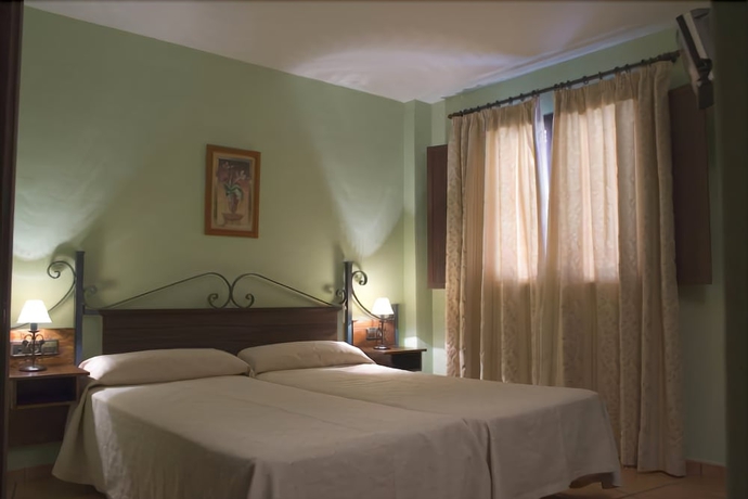 Imagen de la habitación del Hotel Rural Huerta Del Laurel. Foto 12