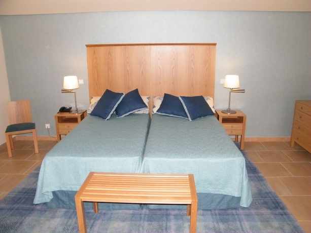 Imagen de la habitación del Hotel Rural Inatel Linhares Da Beira. Foto 6