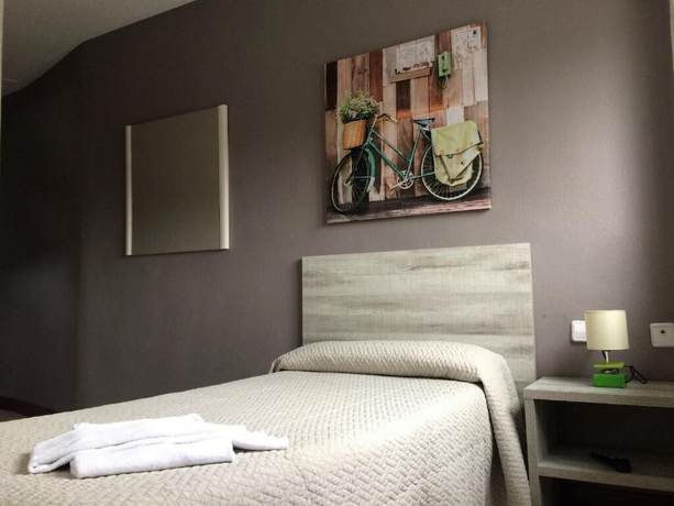 Imagen de la habitación del Hotel Rural Irubide. Foto 12