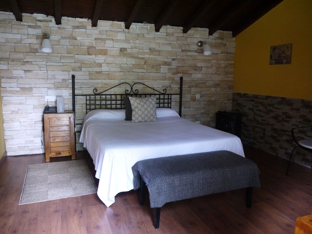 Imagen de la habitación del Hotel Rural Isasi. Foto 6