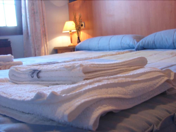 Imagen de la habitación del Hotel Rural Jucar, Tragacete. Foto 10