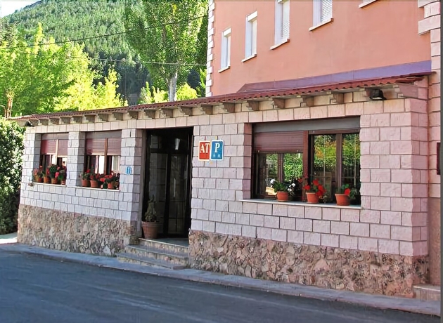 Imagen general del Hotel Rural Jucar, Tragacete. Foto 3