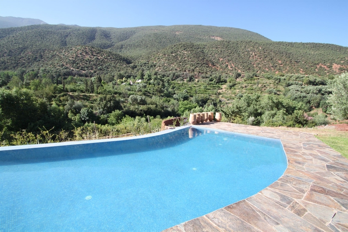 Imagen de la piscina del Hotel Rural Kasbah Africa. Foto 16
