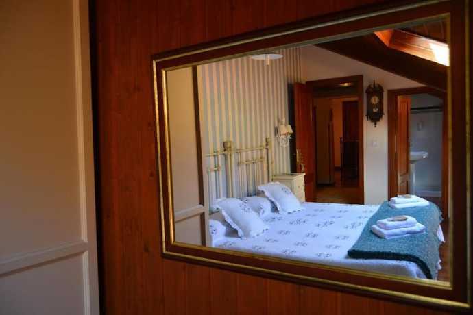 Imagen de la habitación del Hotel Rural La Corte de Somiedo. Foto 15