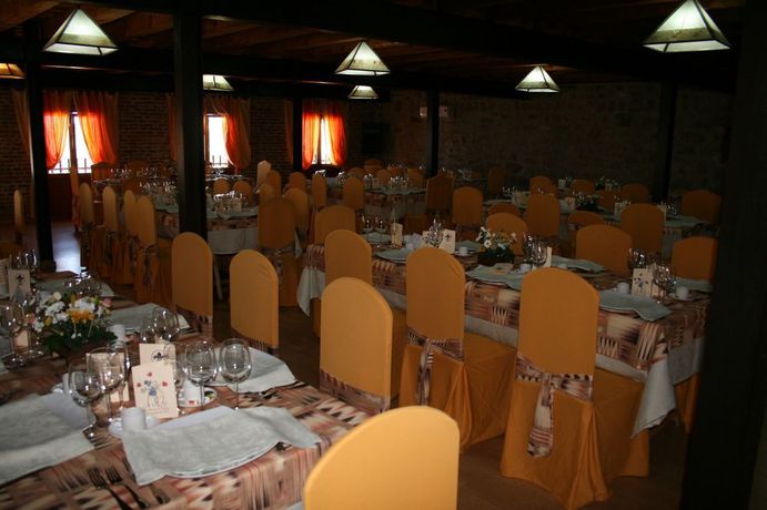 Imagen del bar/restaurante del Hotel Rural La Enoteca Del Marqu&eacute;s. Foto 2