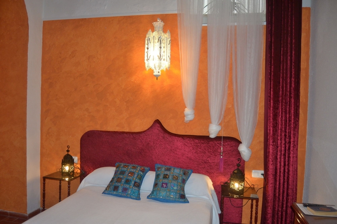 Imagen de la habitación del Hotel Rural La Fonda Del Califa. Foto 8