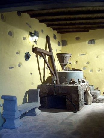 Imagen de los interiores del Hotel Rural La Hacienda Del Molino. Foto 18
