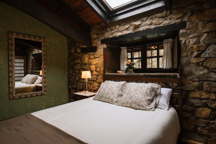 Imagen de la habitación del Hotel Rural La Joyuca del Pas. Foto 4