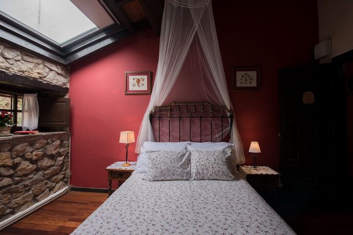 Imagen de la habitación del Hotel Rural La Joyuca del Pas. Foto 5