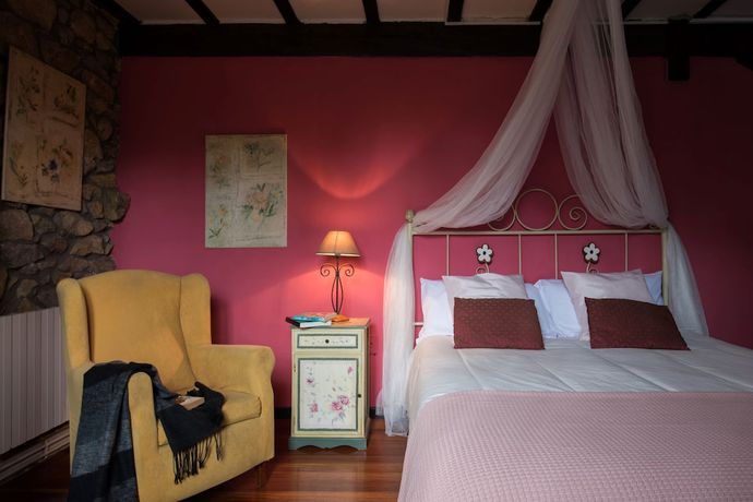 Imagen de la habitación del Hotel Rural La Joyuca del Pas. Foto 9