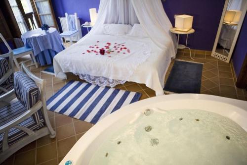 Imagen de la habitación del Hotel Rural La Llosa De Fombona. Foto 6