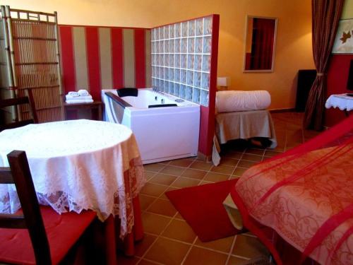 Imagen de la habitación del Hotel Rural La Llosa De Fombona. Foto 8