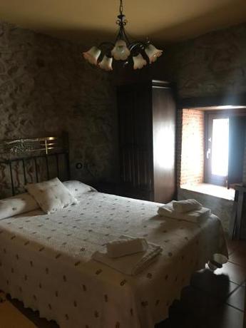 Imagen de la habitación del Hotel Rural La Muralla De Ledesma. Foto 3