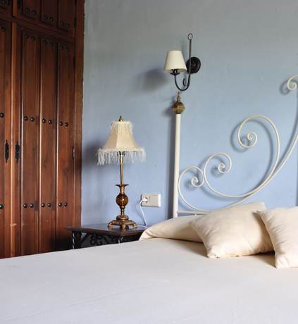 Imagen de la habitación del Hotel Rural La Paloma, Villanueva de Tapia. Foto 10