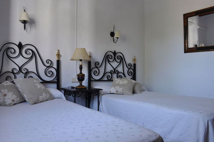 Imagen de la habitación del Hotel Rural La Paloma, Villanueva de Tapia. Foto 12