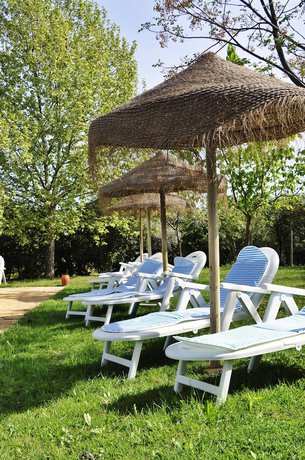 Imagen de la piscina del Hotel Rural La Paloma, Villanueva de Tapia. Foto 20
