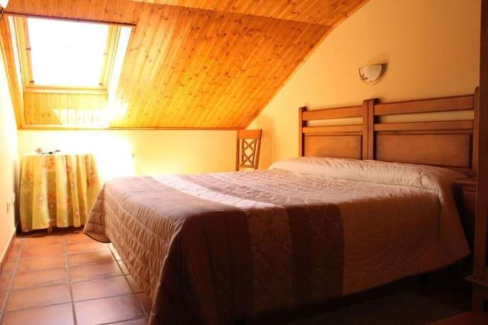 Imagen de la habitación del Hotel Rural La Plazuela. Foto 13