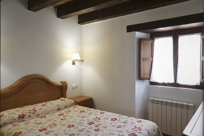 Imagen de la habitación del Hotel Rural La Puebla. Foto 15