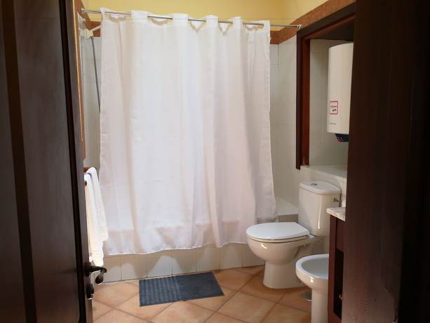 Imagen de la habitación del Hotel Rural La Raya 1866. Foto 9