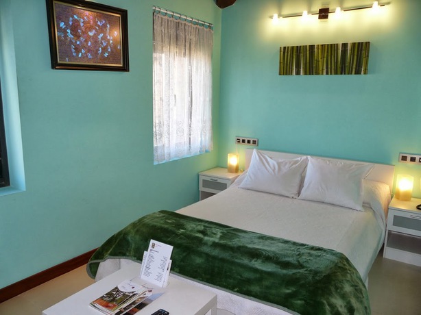 Imagen de la habitación del Hotel Rural Las &Aacute;guedas. Foto 4
