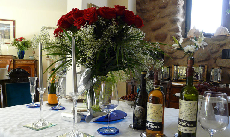 Imagen de los interiores del Hotel Rural Las &Aacute;guedas. Foto 9