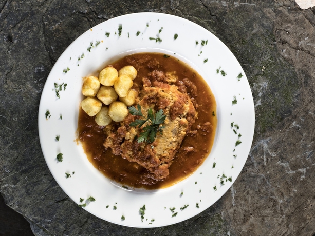 Imagen del bar/restaurante del Hotel Rural Las Montañas de Pumar. Foto 8