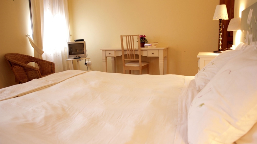 Imagen de la habitación del Hotel Rural Laureana Marcos. Foto 3