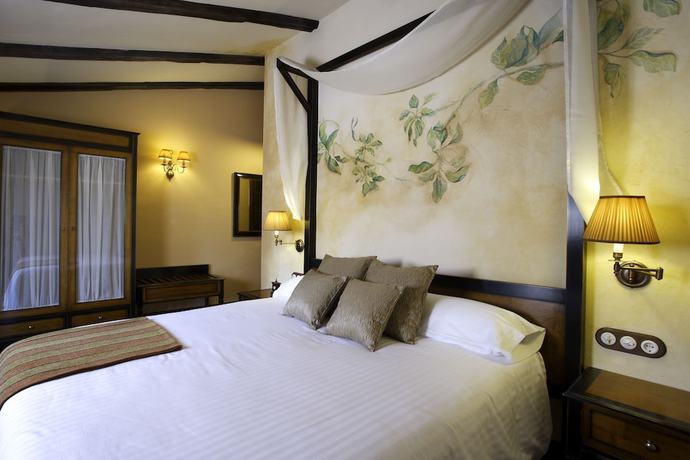 Imagen de la habitación del Hotel Rural Los Anades. Foto 18