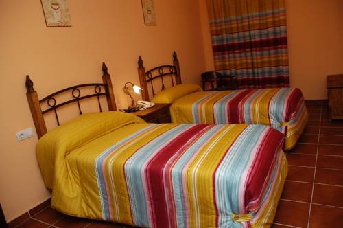 Imagen de la habitación del Hotel Rural Los Chaparros. Foto 14