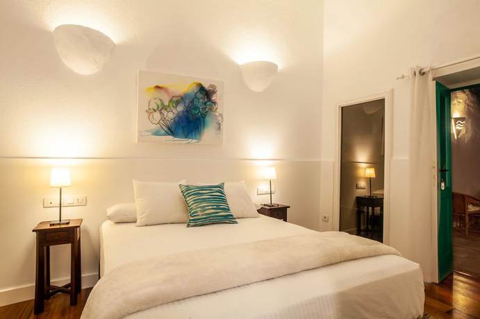 Imagen de la habitación del Hotel Rural Los Lirios Hotel Rural. Foto 16