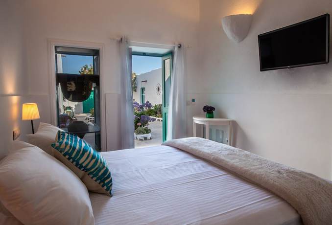 Imagen de la habitación del Hotel Rural Los Lirios Hotel Rural. Foto 23