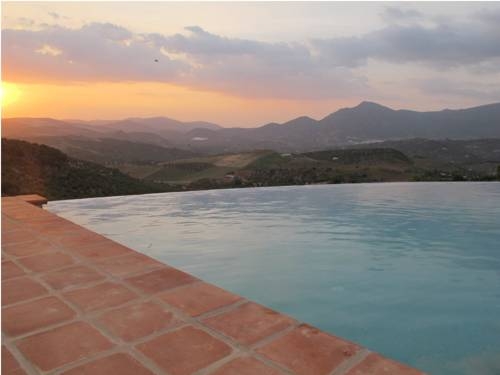 Imagen general del Hotel Rural Los Tadeos. Foto 7