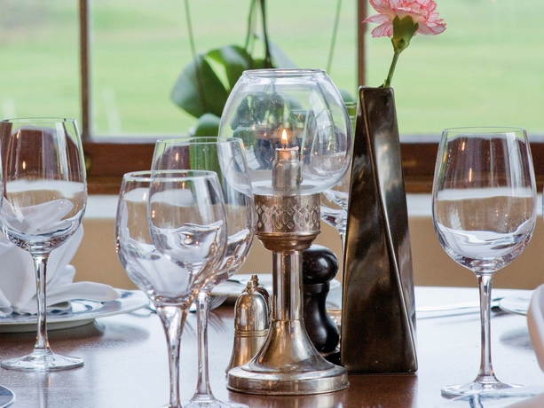 Imagen del bar/restaurante del Hotel Rural Macdonald Linden Hall Golf and Country Club. Foto 3