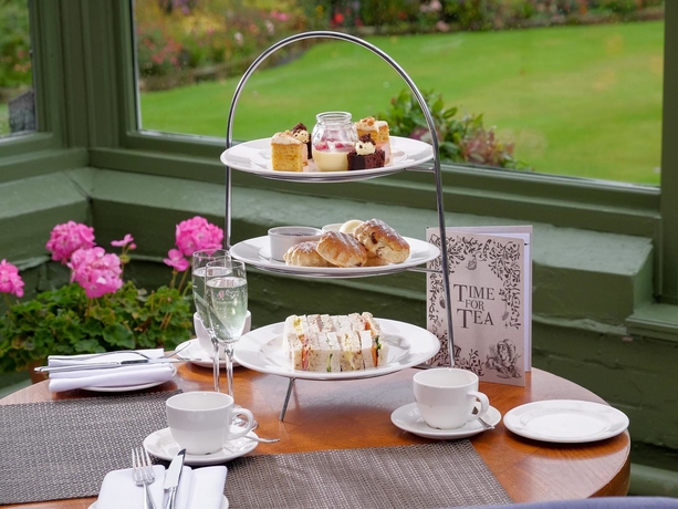 Imagen del bar/restaurante del Hotel Rural Macdonald Linden Hall Golf and Country Club. Foto 6