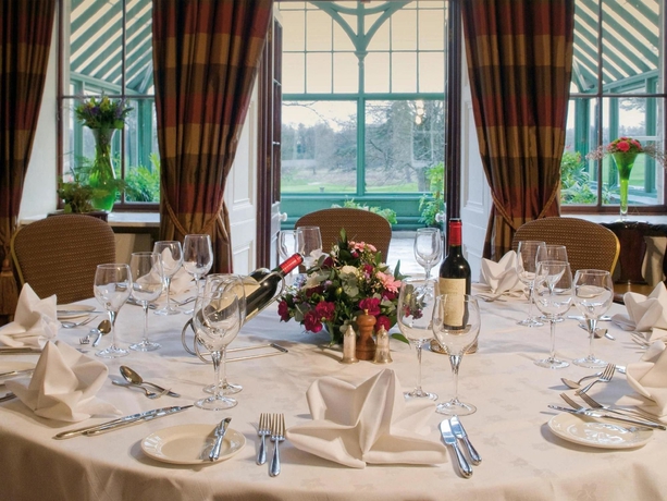 Imagen de los interiores del Hotel Rural Macdonald Linden Hall Golf and Country Club. Foto 14