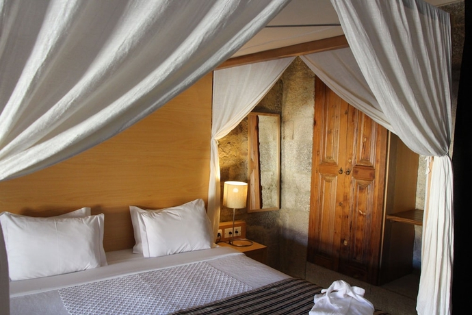 Imagen de la habitación del Hotel Rural Maria Da Fonte. Foto 10