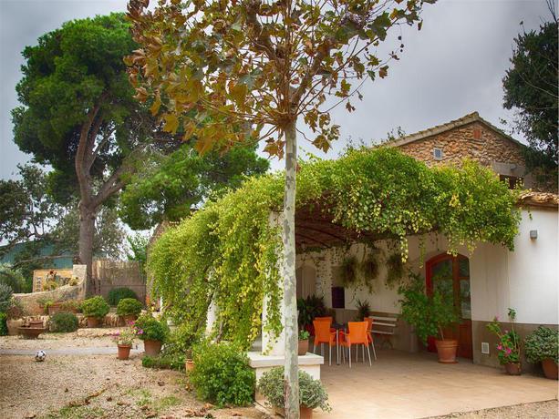 Imagen general del Hotel Rural Mas Masdeu. Foto 2